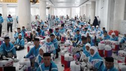 Lepas 343 JCH, Wabup Gowa Ingatkan Jaga Kesehatan dan Kekompakan