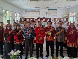 Ciptakan Generasi Penerus yang Berwawasan Sejarah, Disparbud Gowa Gelar Museum Keliling di SMPN 1 Bajeng