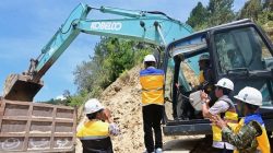 Akses Menuju Seko Terus Dikebut, Gubernur Groundbreaking Jalan Sabbang-Tallang-Sae