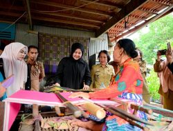 Mengunjungi Kerajinan Tenun Emas Sidrap: Didorong Naik Kelas, Bidik Pasar Lebih Luas