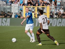 Hasil Liga Italia: Napoli vs Como Tanpa Gol, Inter Milan Dekati Scudetto