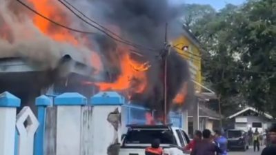Gedung Radiologi RSUD Syekh Yusuf Terbakar, Damkar Makassar Turun Tangan