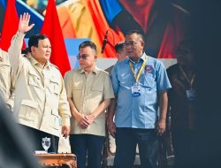 Hadiri Peringatan Hari Buruh, Prabowo Tegaskan Komitmen Hunian Terjangkau bagi Pekerja