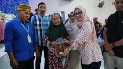 Pemkab Gowa-Bulog Salurkan Bantuan Pangan, Penerima di Bontomarannu Bertambah