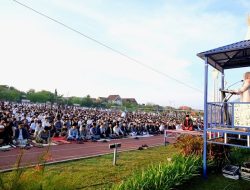 Salat Iduladha di RTH Syekh Yusuf, Bupati Gowa Ajak Warga Perkuat Kepedulian dan Persatuan