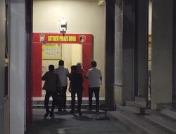 Diperiksa 8 Jam, Kadis Perkimtan Gowa Resmi Pakai Rompi Oranye dan Ditahan