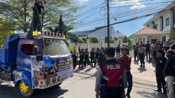 Kedepankan Pendekatan Humanis, Personel Perintis Presisi Polres Gowa Kawal Penyampaian Aspirasi di Depan PN Sungguminasa