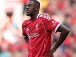 Susul Salah, Ibrahima Konate Resmi Tinggalkan Liverpool