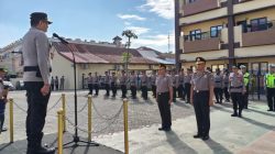 Dua Perwira Polres Gowa Terima Kenaikan Pangkat Pengabdian