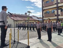 Dua Perwira Polres Gowa Terima Kenaikan Pangkat Pengabdian