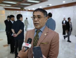 Badai PHK Mengancam, Anggota DPR Ini Desak Pembinaan Ulang Buruh Berbasis Potensi Daerah