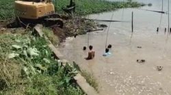 Tingkatkan Kualitas Pelayanan, Perumda Air Minum Gowa Lakukan Normalisasi dan Ekstraksi Sedimen di IKK Barombong