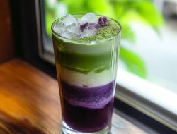 Bedah Nutrisi Ube Matcha Latte: Tren Minuman Hits Ungu-Hijau, Kaya Antioksidan Tapi Awas Gula Tersembunyi!