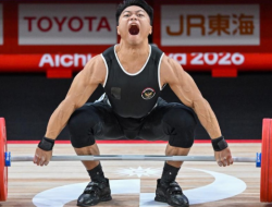 Pecahkan Rekor Dunia, Lifter Asal Makassar Rahmat Erwin Abdullah Sabet Emas Asian Games 2026