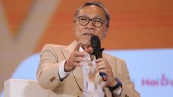 Sentil Fenomena Ingin Kaya Instan Lewat Judol dan Kripto, Zulhas: Kesuksesan Butuh Proses!
