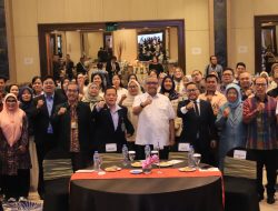 Kasus Kecelakaan Kerja Turun Drastis, Wamenaker Afriansyah Noor Tekankan Pentingnya Higiene Industri