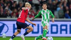 Lille Tumbang 2-3 dari Real Betis: Ethan Mbappe Kartu Merah, Calvin Verdonk Cuma Duduk di Bangku Cadangan