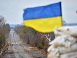 Kereta Kyiv-Warsawa Ditembak Rudal Rusia, Boris Johnson dan Eks Bos CIA Nyaris Jadi Korban
