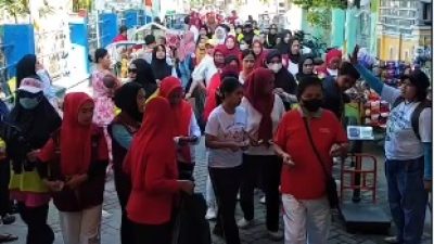 Sangkarrang Funk Walk Satukan Warga Antarpulau di Barrang Lompo