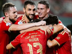 Bantai Arema FC 5-1, Persija Melesat Rebut Puncak Klasemen Super League